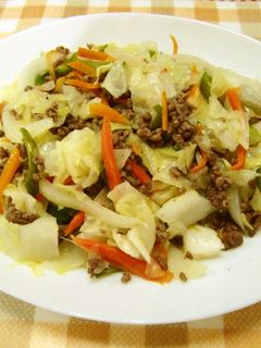 ★挽肉のキャベツたっぷりの*野菜炒め*♪-レシピのメイン写真