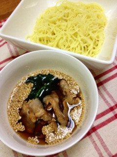 生中華麺・豚肉・ほうれん草で冷やしつけ麺-レシピのメイン写真