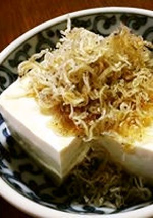 ごま油香る♪ちりめんじゃこどっさり冷奴-レシピのメイン写真