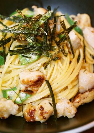 オクラと鶏もも肉の和風パスタ-レシピのメイン写真