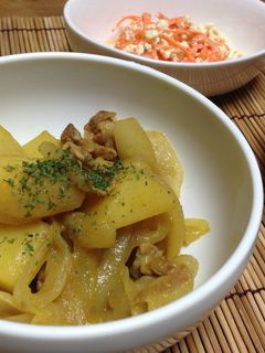 【豚とじゃがいもの和風カレー煮】-レシピのメイン写真