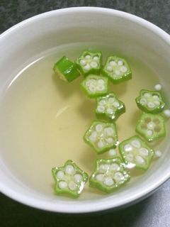 白だしで!即席オクラのお吸い物!-レシピのメイン写真