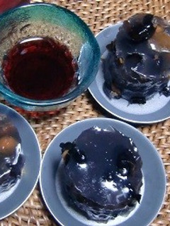 黒豆茶の黒豆で、はちみつ入り寒天を♪-レシピのメイン写真
