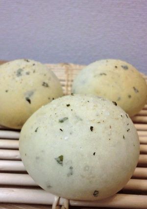 バジル＆クリームチーズパン-レシピのメイン写真