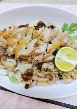 大原千鶴さんの♬鶏とキノコの炊き込みご飯-レシピのメイン写真