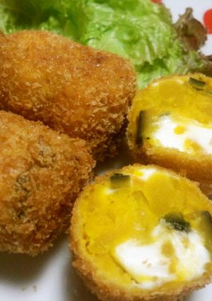 かぼちゃの煮物でチーズinコロッケ♪-レシピのメイン写真