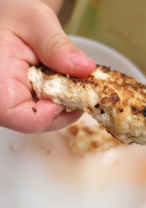 手づかみ離乳食の鶏バーグ-レシピのメイン写真