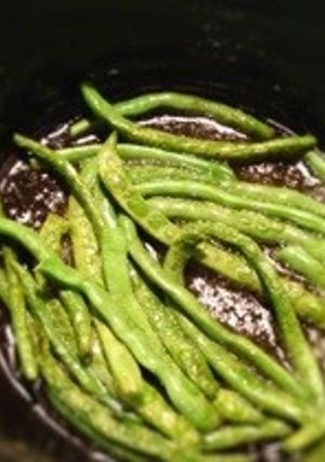 ストウブで◆インゲン素揚げ◆蓋をして-レシピのメイン写真