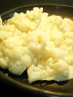 チーズソースのカリフラワー-レシピのメイン写真