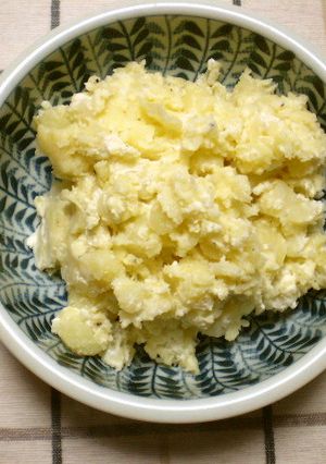 白いポテトサラダ-レシピのメイン写真