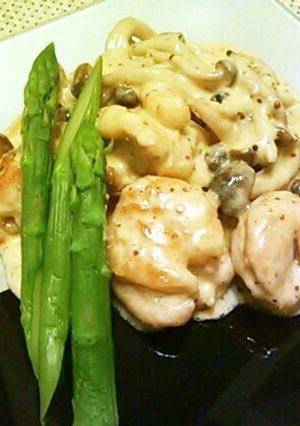 簡単♪鶏もも肉のマスタードクリーム煮-レシピのメイン写真