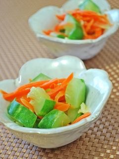 簡単♡胡瓜と人参の酢の物*生姜和え-レシピのメイン写真
