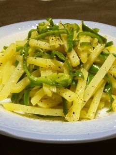 シャキシャキ♪じゃがピー塩麹ペッパー炒め-レシピのメイン写真