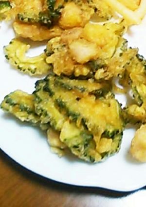 苦手な苦みおさえて*ゴーヤかき揚げ-レシピのメイン写真