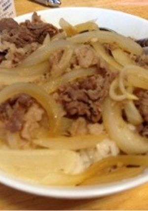 めんつゆとレンジで簡単牛丼♡-レシピのメイン写真