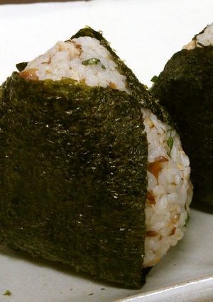 サンマの干物でおにぎり-レシピのメイン写真