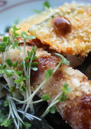 ウインナーカツ丼☆カナダのB級グルメ風-レシピのメイン写真