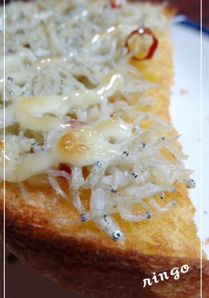 簡単♪美味しい♪　しらすトースト-レシピのメイン写真