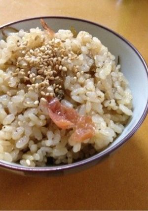 簡単☆梅コンブご飯(QC無水鍋使用)-レシピのメイン写真