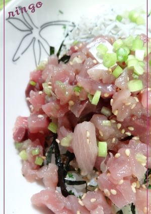 簡単・美味しい♪　刺身で作るのっけ盛丼-レシピのメイン写真