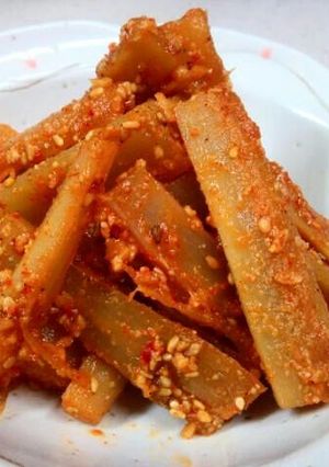 韓国風 たたきごぼうの唐辛子酢味噌和え-レシピのメイン写真