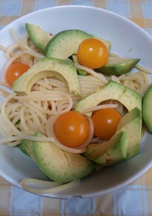 アボカドとトマトの冷製パスタ-レシピのメイン写真
