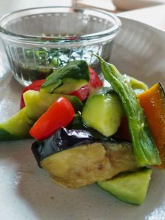 夏野菜の素揚げを冷凍★冷たいサラダ-レシピのメイン写真