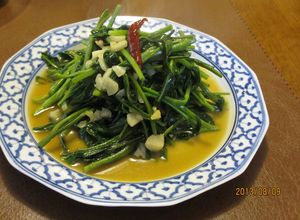 タイのメイドさんに習った空芯菜炒め-レシピのメイン写真