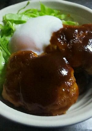 簡単豆腐ハンバーグでロコモコ丼-レシピのメイン写真