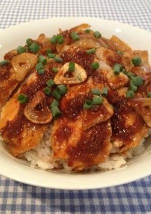 ピリ辛にんにく豚丼-レシピのメイン写真