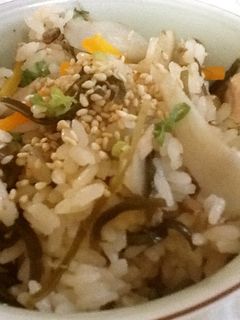 *塩昆布の炊き込みゴハン*-レシピのメイン写真