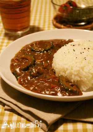 たっぷりゴーヤのチーズカレー-レシピのメイン写真