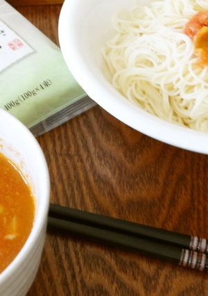 ツナトマトにんにくそうめん-レシピのメイン写真