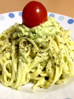 アボカドとクリームチーズの冷製パスタ-レシピのメイン写真