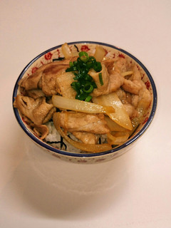 我が家の焼き肉丼♪-レシピのメイン写真