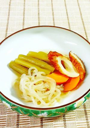 ふき・糸こんにゃくと竹輪の煮物♪-レシピのメイン写真