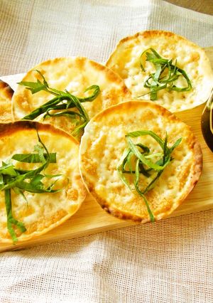 簡単おつまみ☆餃子の皮で明太ピザ-レシピのメイン写真