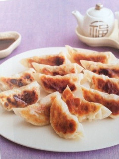 豚肉とキャベツのぎょうざ-レシピのメイン写真