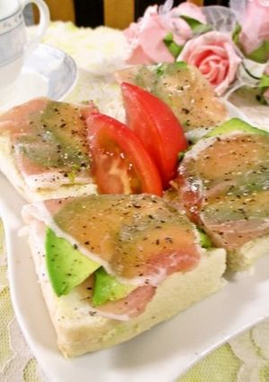 アボカド＆生ハムのふんわりトースト-レシピのメイン写真