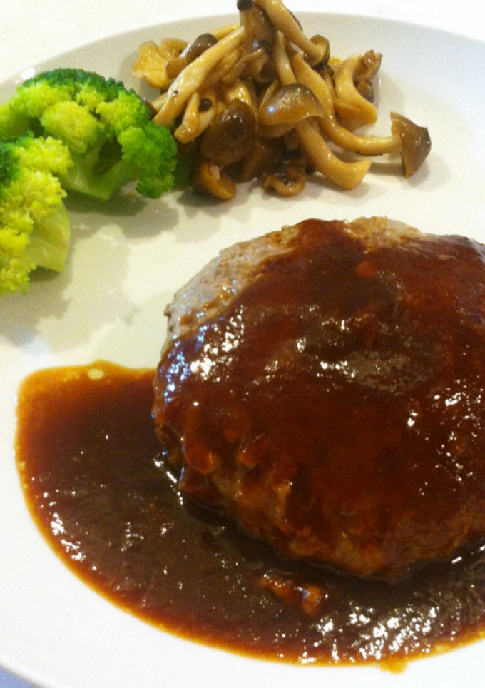 簡単! 本格ソースのハンバーグ♪-レシピのメイン写真