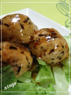 はんぺん加えてふわふわ♪ひじき入り肉団子-レシピのメイン写真