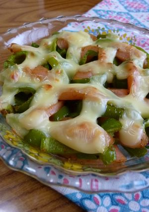 ✜カレー味ピーマンのチーズ焼き✜お弁当も-レシピのメイン写真