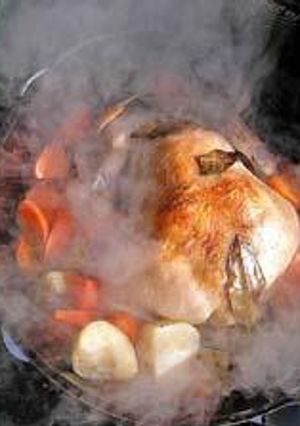 ダッヂオーブンで作る　鶏の丸焼き-レシピのメイン写真