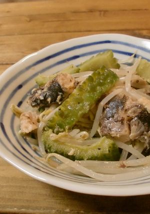 ゴーヤとサバ缶のヘルシー煮-レシピのメイン写真