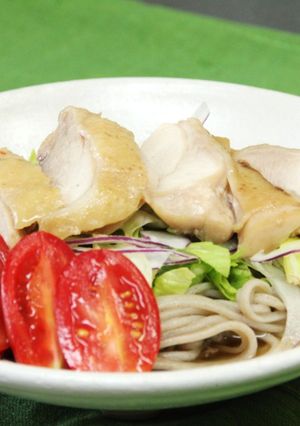 鶏のめんつゆ煮ののっけ盛りそば-レシピのメイン写真
