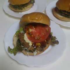 A picture of ハンバーガー♪.