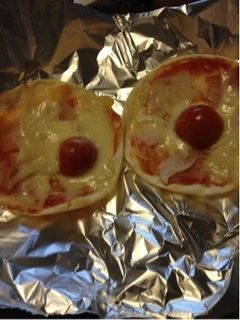 餃子の皮でピザ-レシピのメイン写真