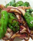 簡単！短時間！ししとうとイカの甘辛炒め