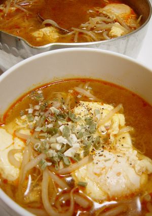 ピリ辛！もやしと豆腐のズンドゥブチゲ風-レシピのメイン写真