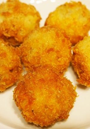 コロコロ可愛い♡大人気のポテトコロッケ-レシピのメイン写真